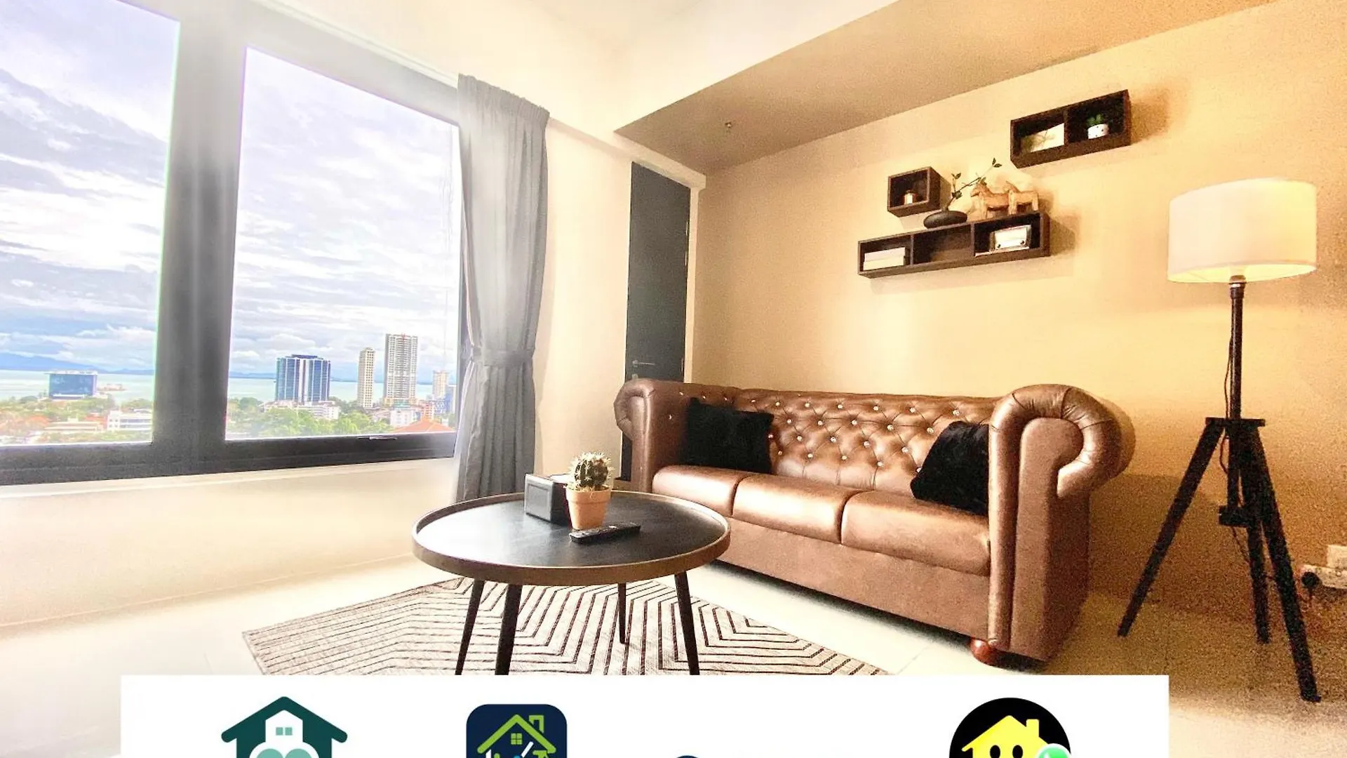 Tropicana 218 Macalister #Seaview #Modern Retro #Infinity Pool #Georgetown #7Pax #3Br 2Bath #1King 2Queen 1Single #Quality Well Maintained #Private Host